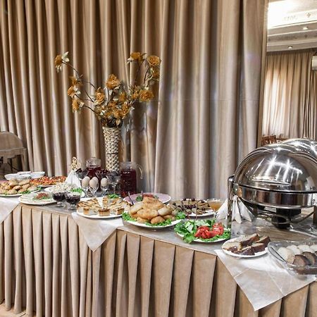 Nur M Hotel Tashkent Exterior photo